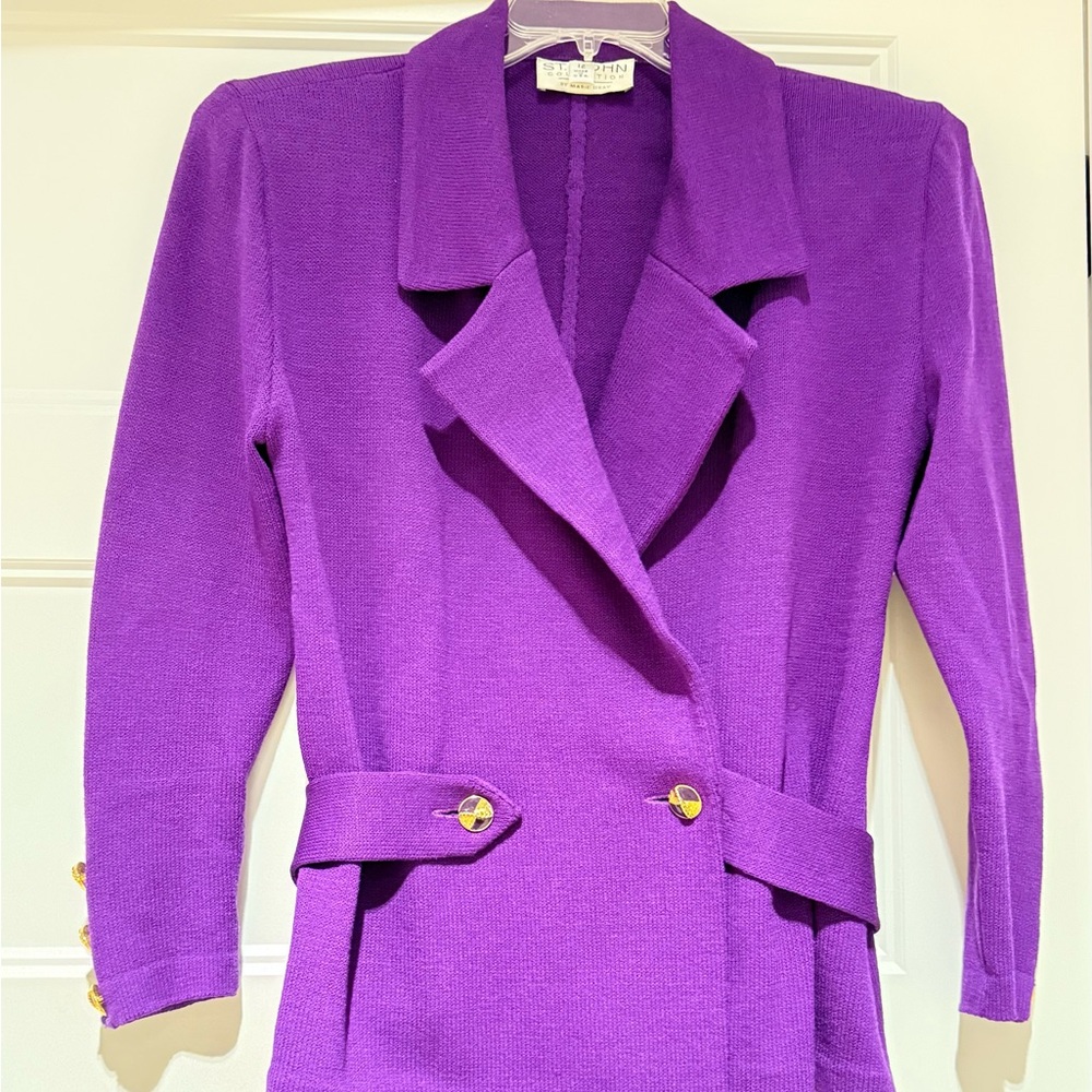 St. John by Marie Gray Grape + Gold Metal Detail 2-Piece Suit Set Size 14